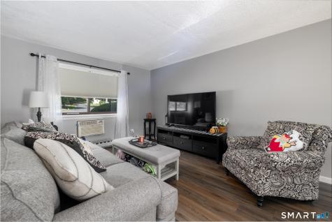 757 Lake Avenue Bristol CT 06010