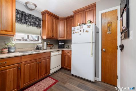 757 Lake Avenue Bristol CT 06010