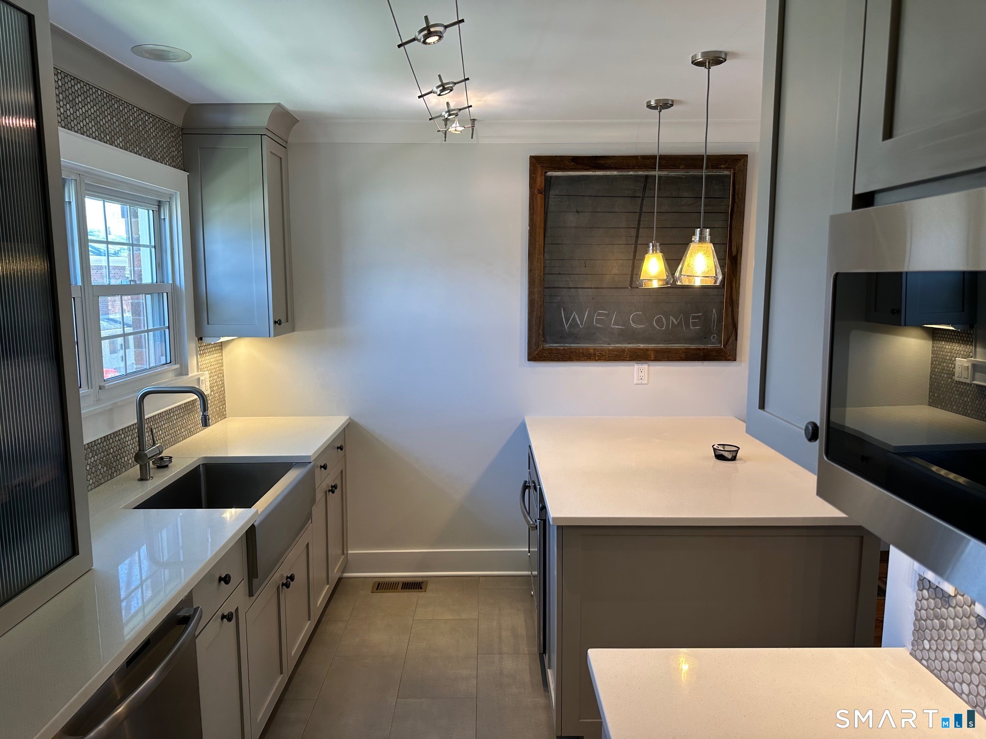 245 Unquowa Road Fairfield CT 06824