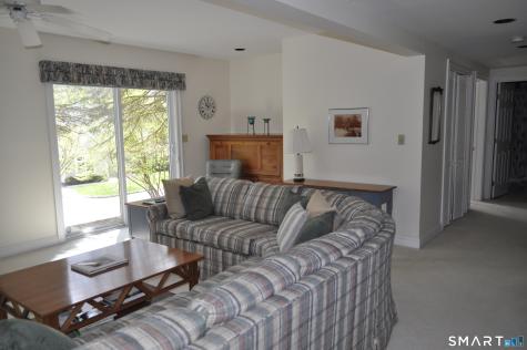9 Centerbrook Court Avon CT 06001