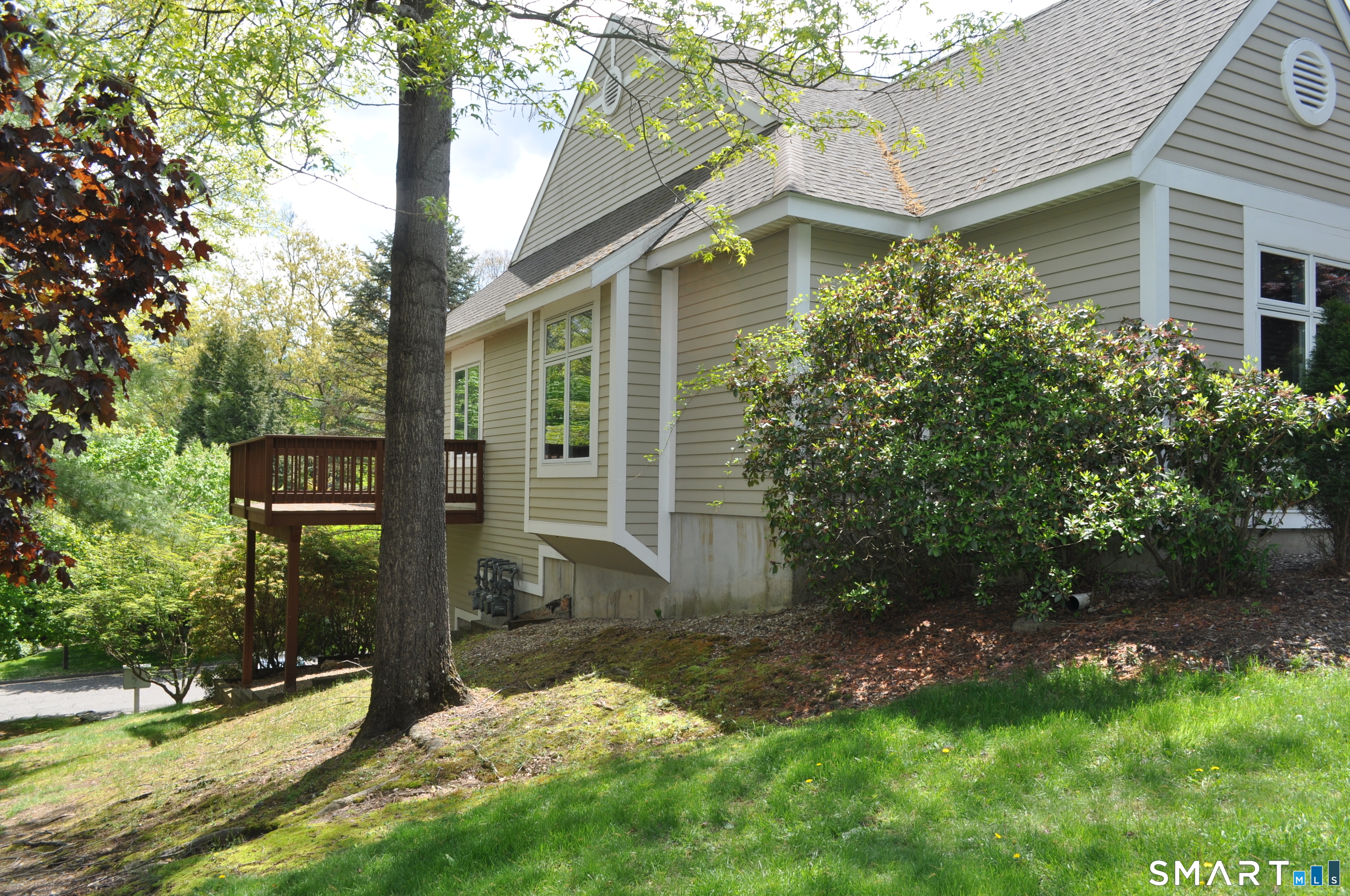 9 Centerbrook Court Avon CT 06001