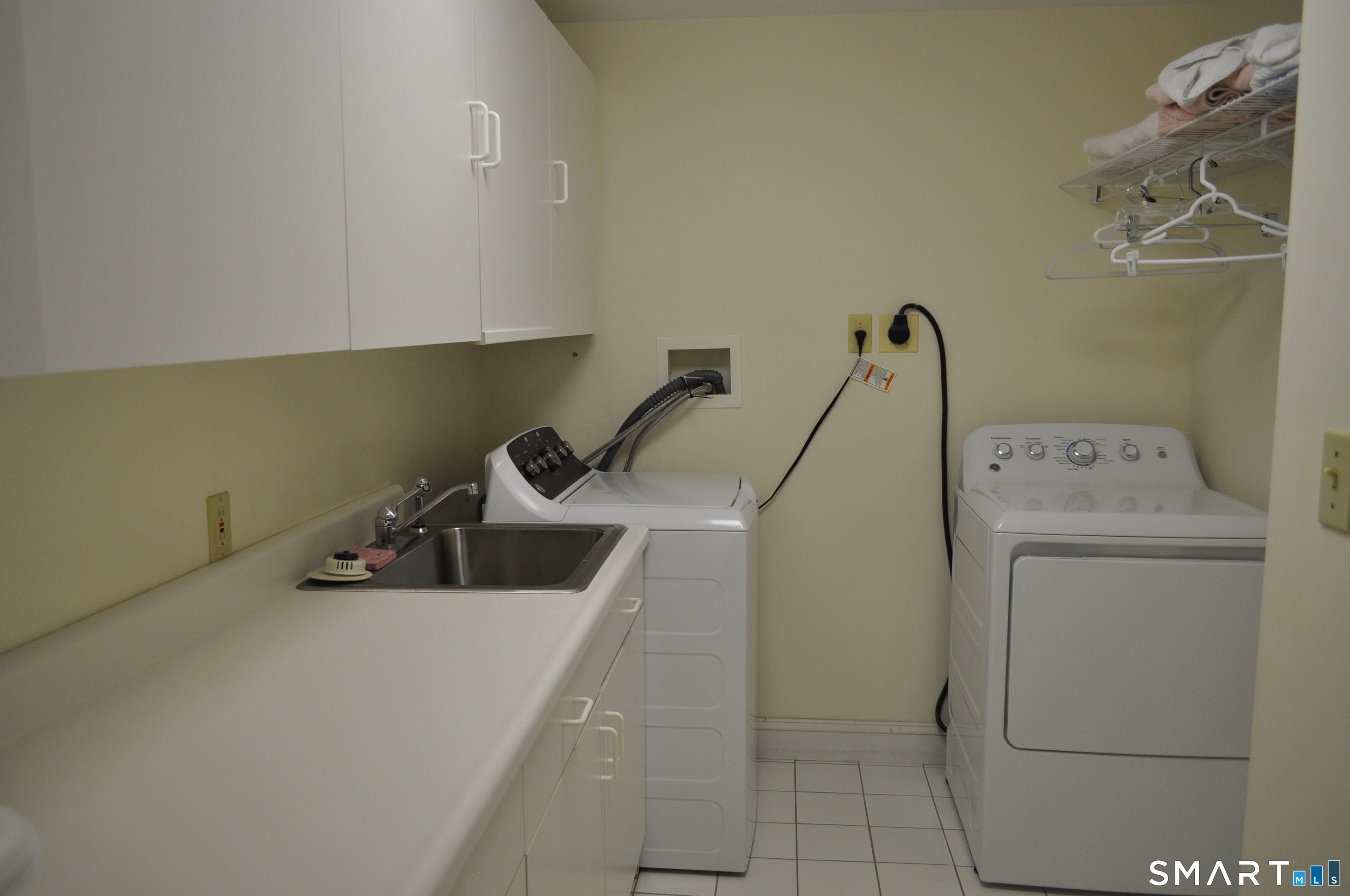 9 Centerbrook Court Avon CT 06001
