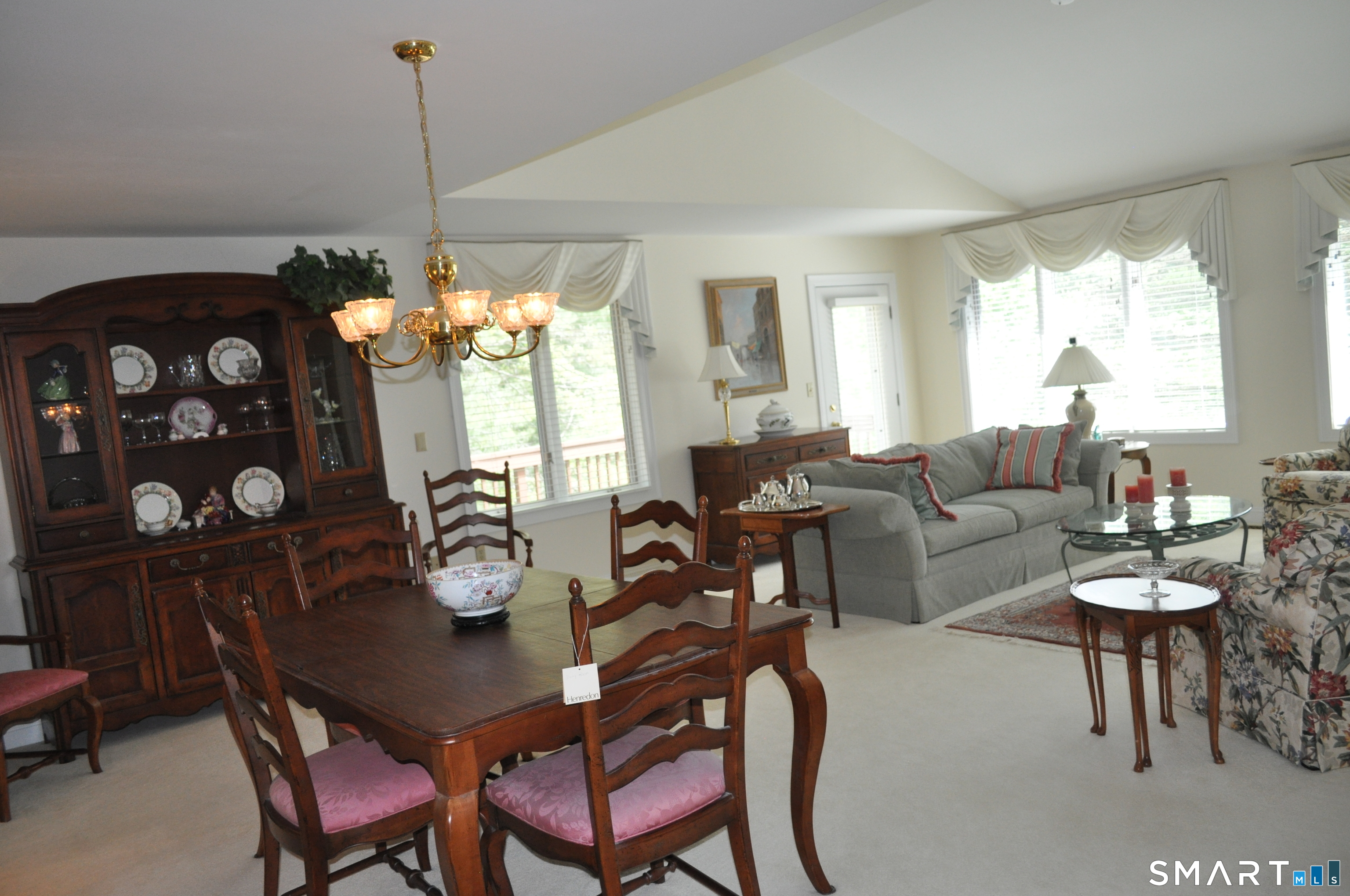 9 Centerbrook Court Avon CT 06001