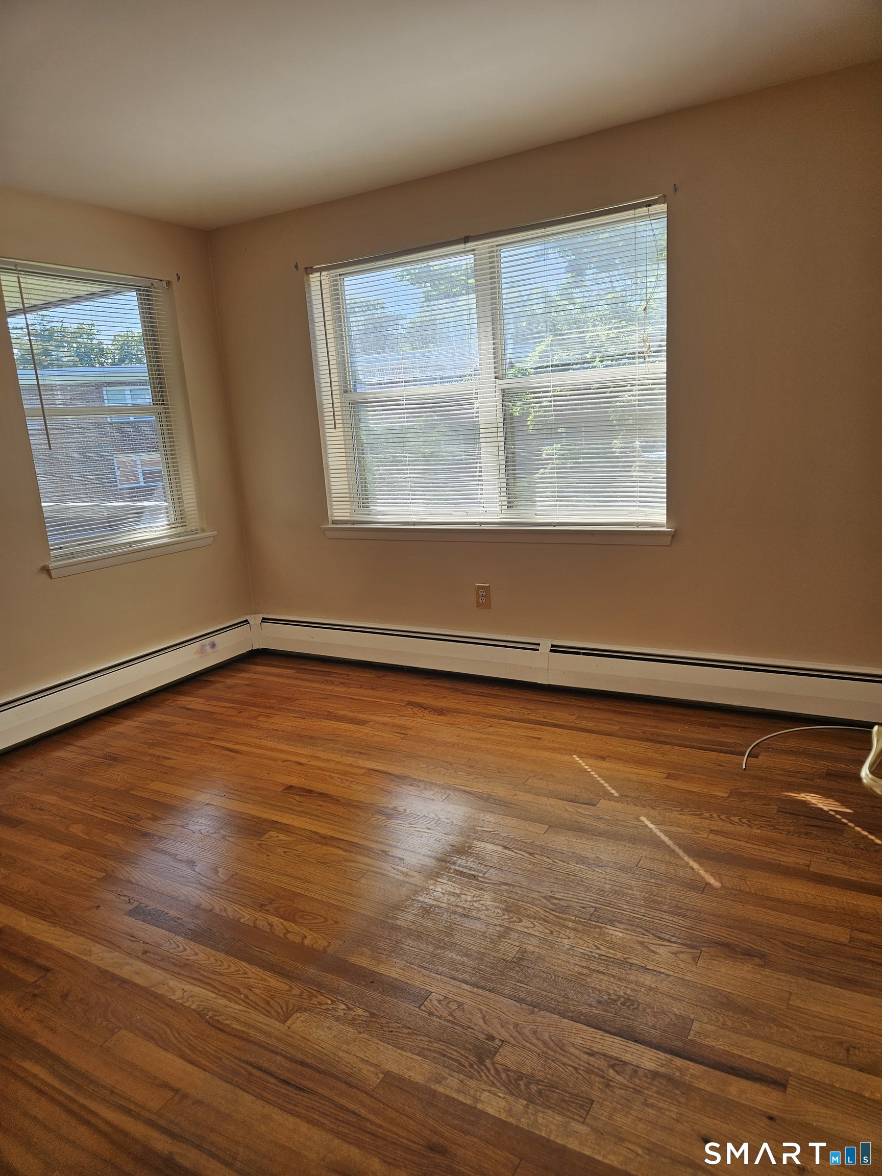 106 Oakwood Avenue West Hartford CT 06119