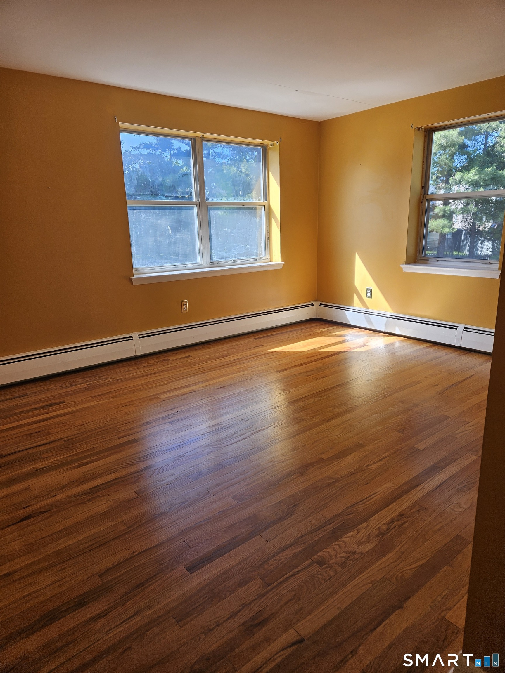 106 Oakwood Avenue West Hartford CT 06119