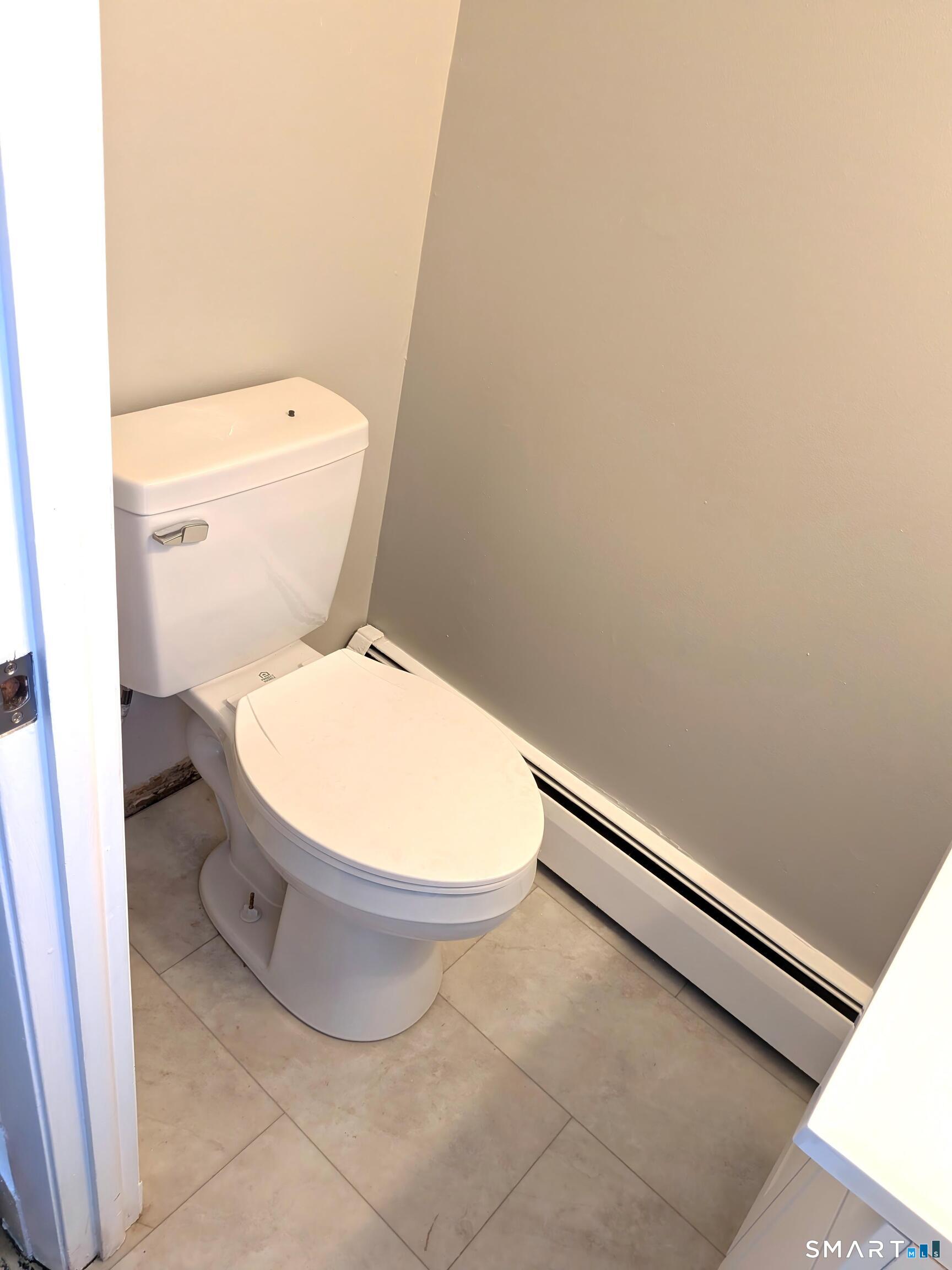 60 Skyline Drive Montville CT 06382