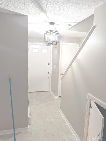 60 Skyline Drive Montville CT 06382