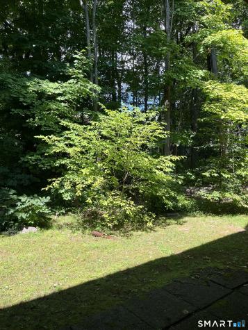 215 Foxwood Lane Milford CT 06461