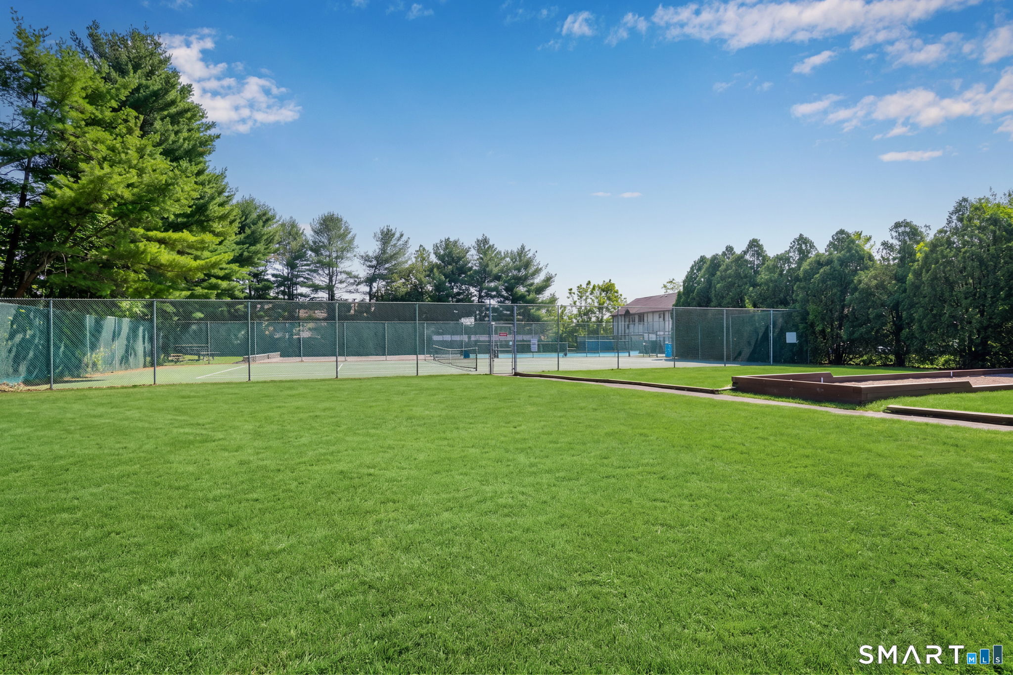 215 Foxwood Lane Milford CT 06461
