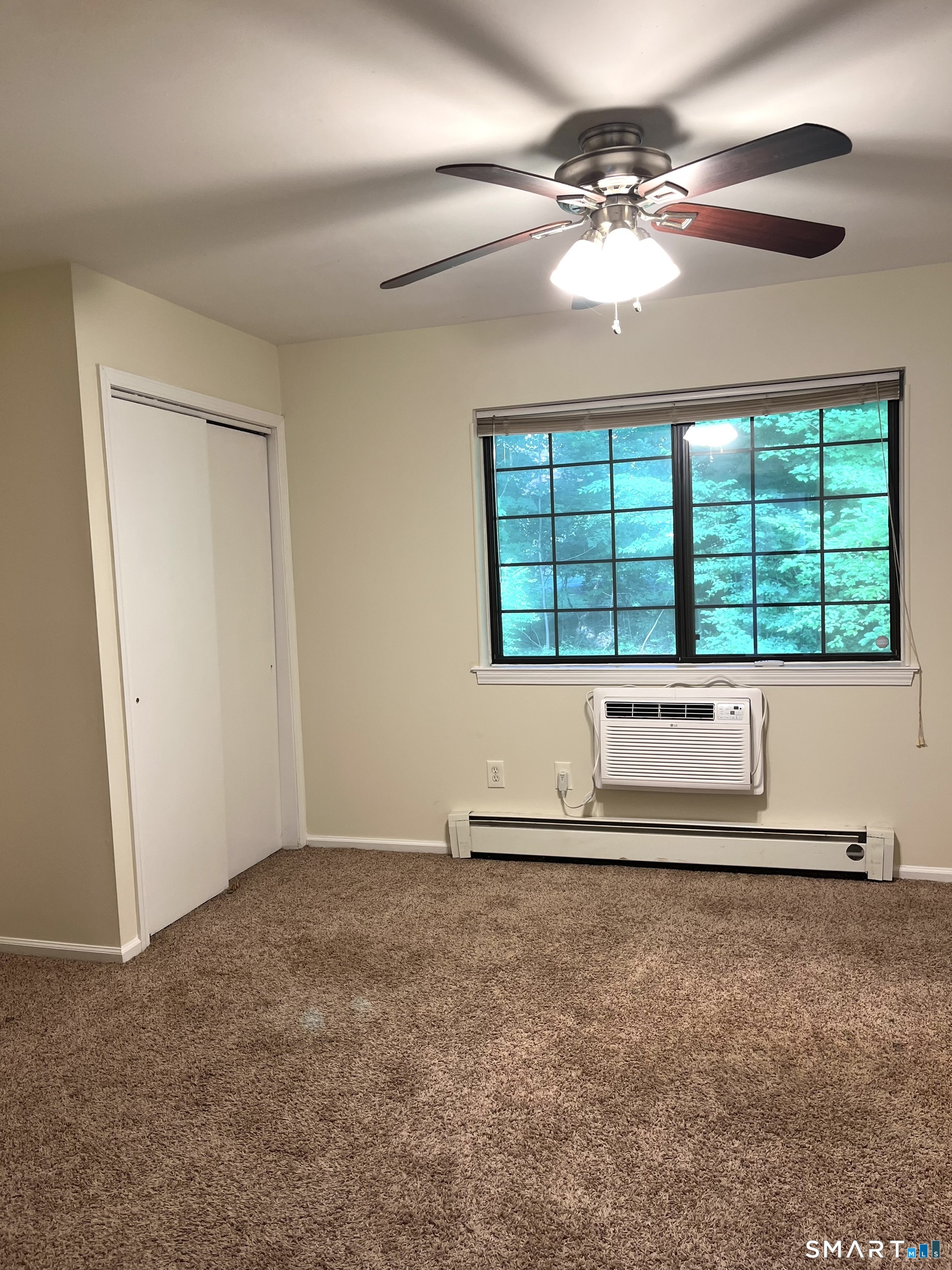 215 Foxwood Lane Milford CT 06461