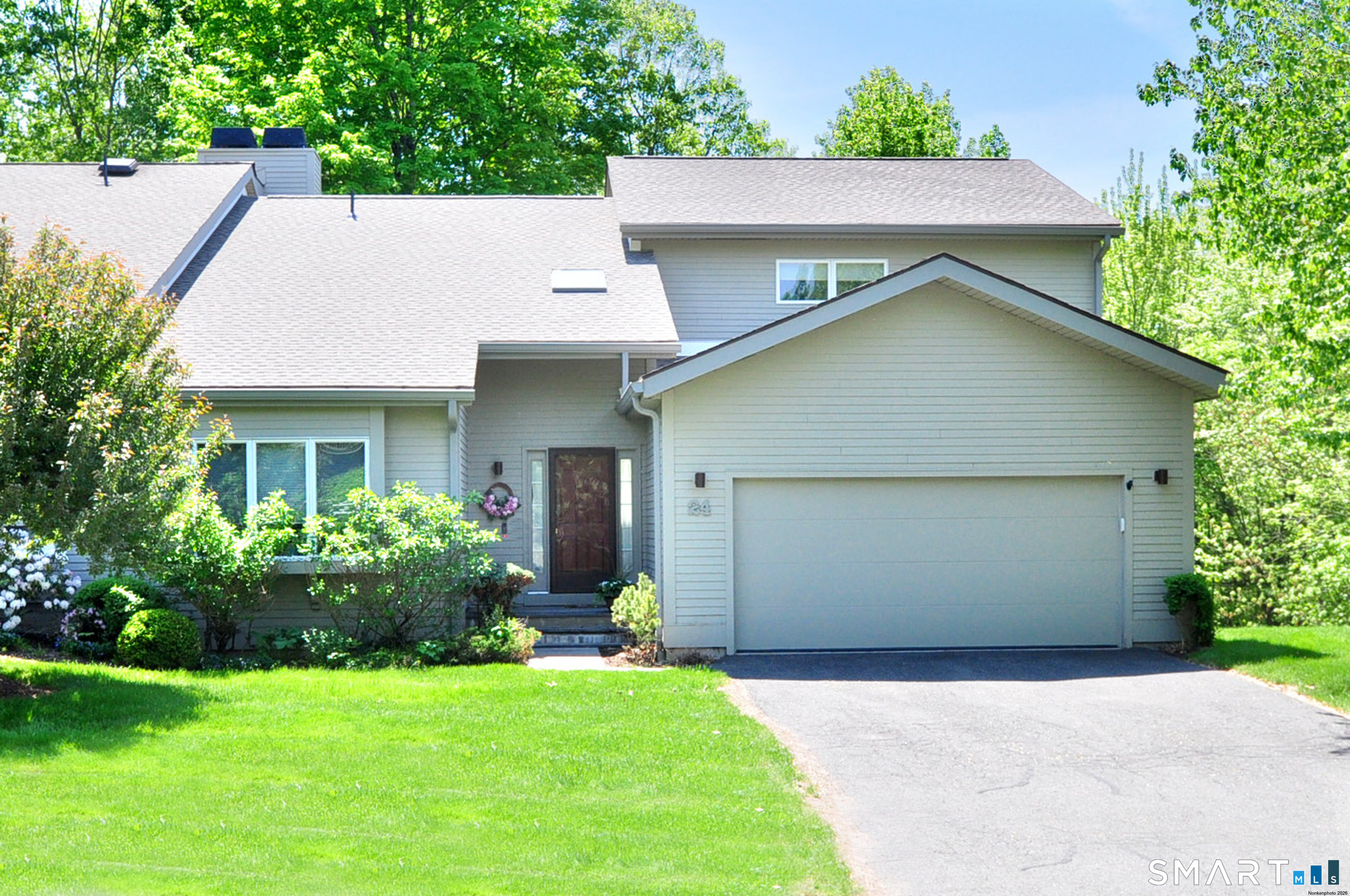 24 Gatewood Avon CT 06001