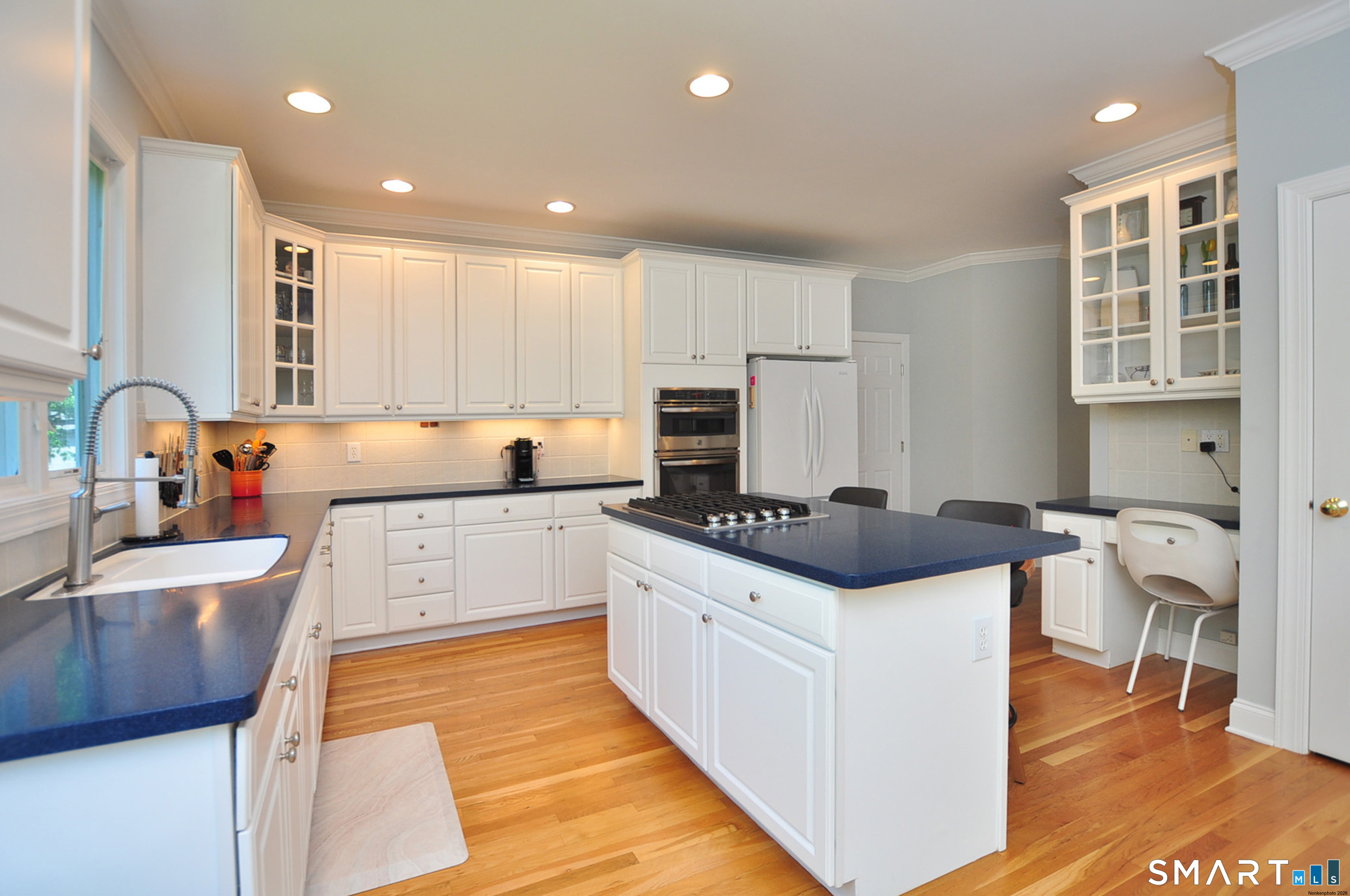 24 Gatewood Avon CT 06001