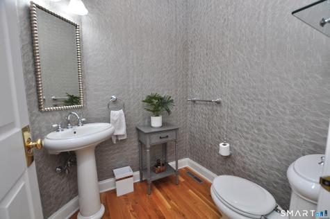 24 Gatewood Avon CT 06001
