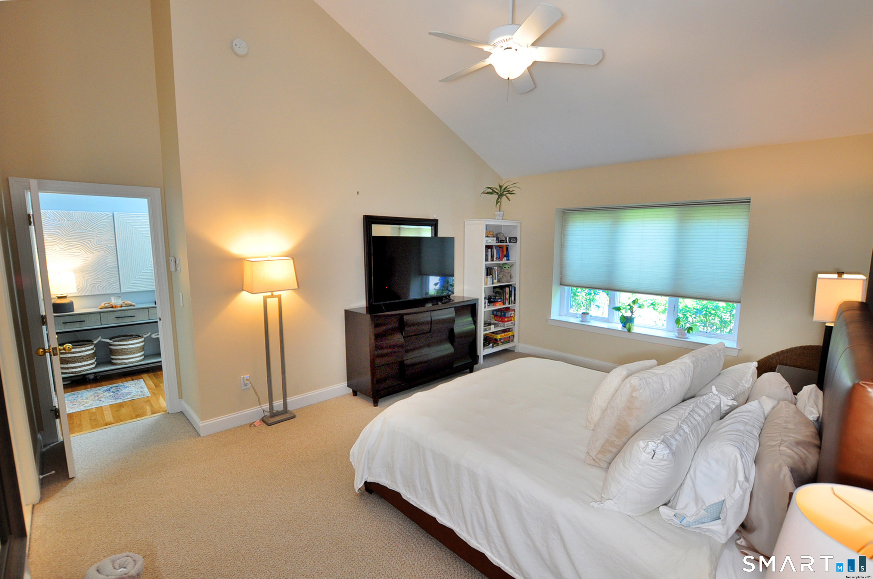 24 Gatewood Avon CT 06001