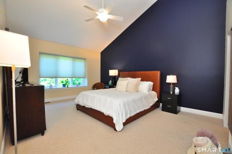 24 Gatewood Avon CT 06001