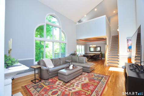 24 Gatewood Avon CT 06001