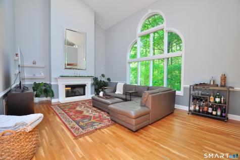 24 Gatewood Avon CT 06001