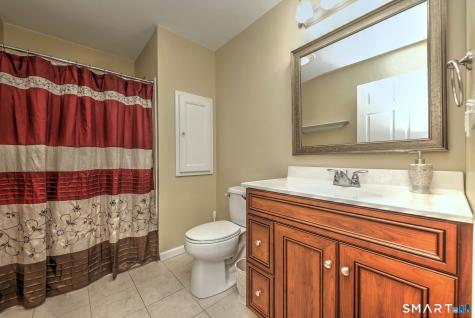 30 Prosperity Court Southington CT 06489