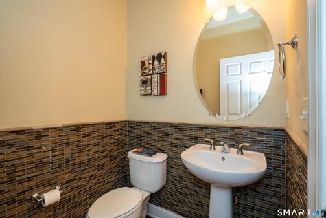 15 Chaplin Street Newington CT 06111