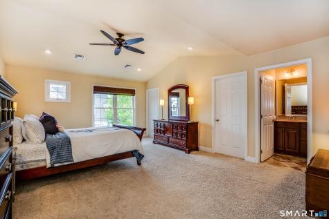 15 Chaplin Street Newington CT 06111