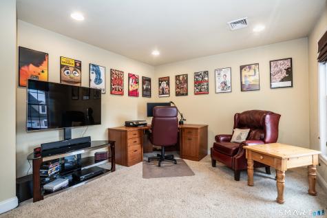 15 Chaplin Street Newington CT 06111