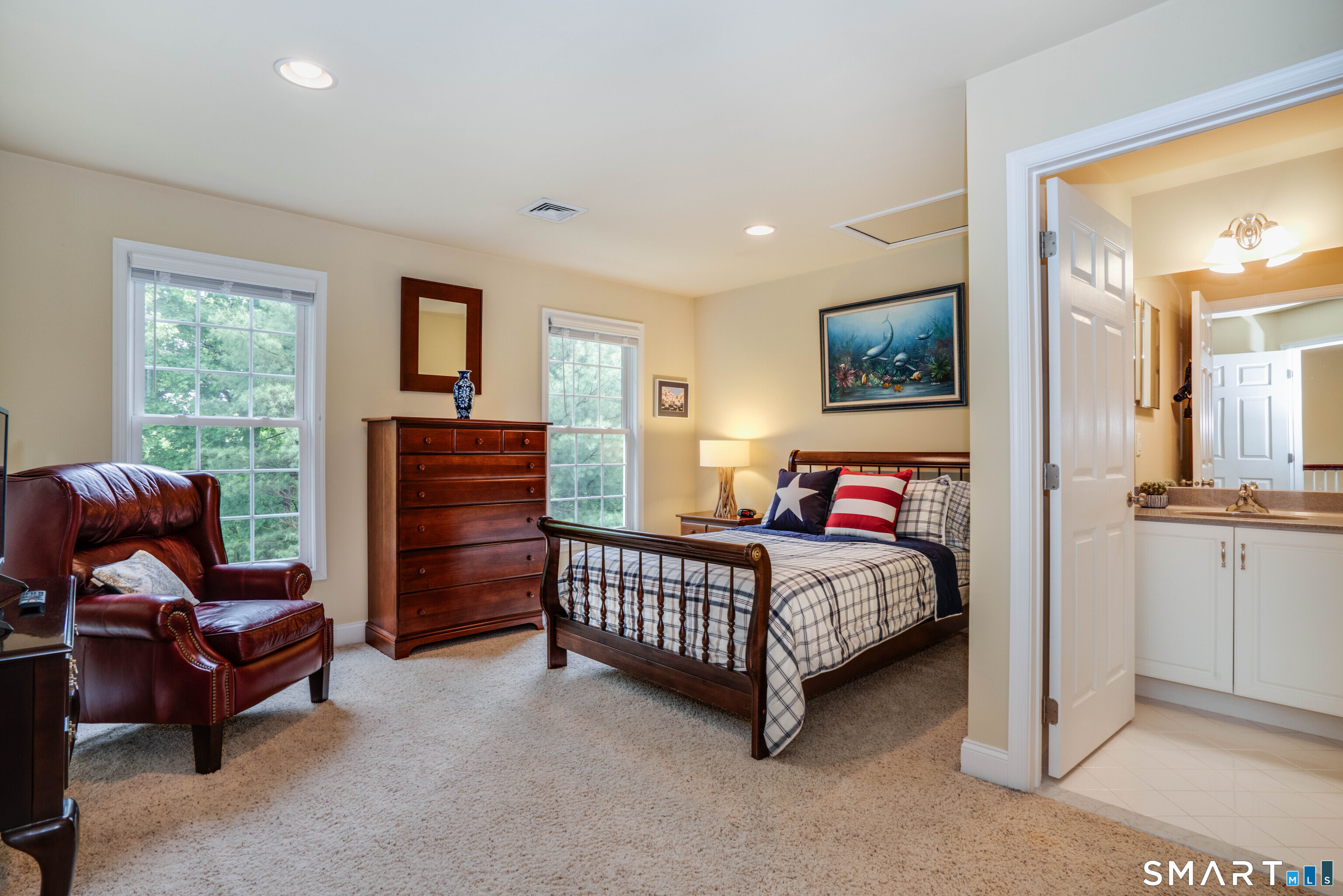 15 Chaplin Street Newington CT 06111