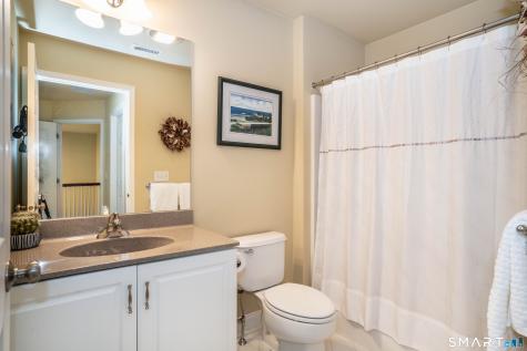 15 Chaplin Street Newington CT 06111