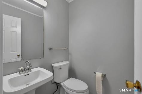 205 Oakland Street Manchester CT 06042