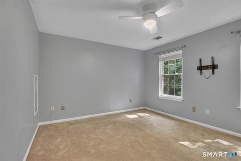 205 Oakland Street Manchester CT 06042