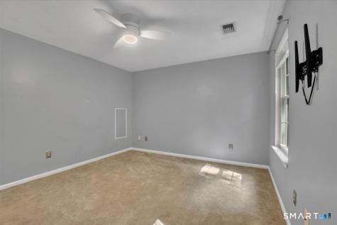 205 Oakland Street Manchester CT 06042