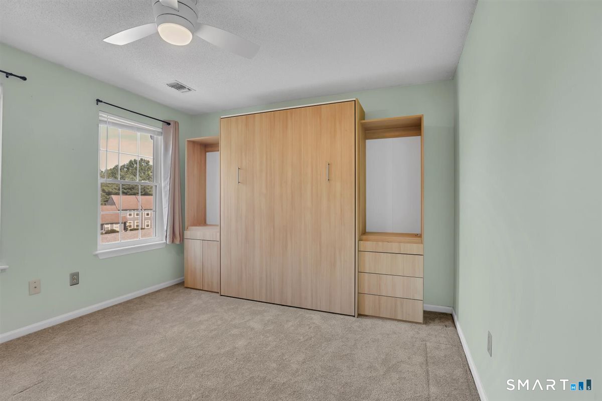 205 Oakland Street Manchester CT 06042