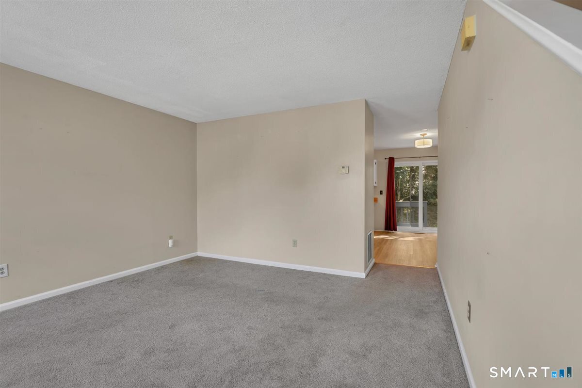205 Oakland Street Manchester CT 06042