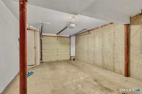 205 Oakland Street Manchester CT 06042