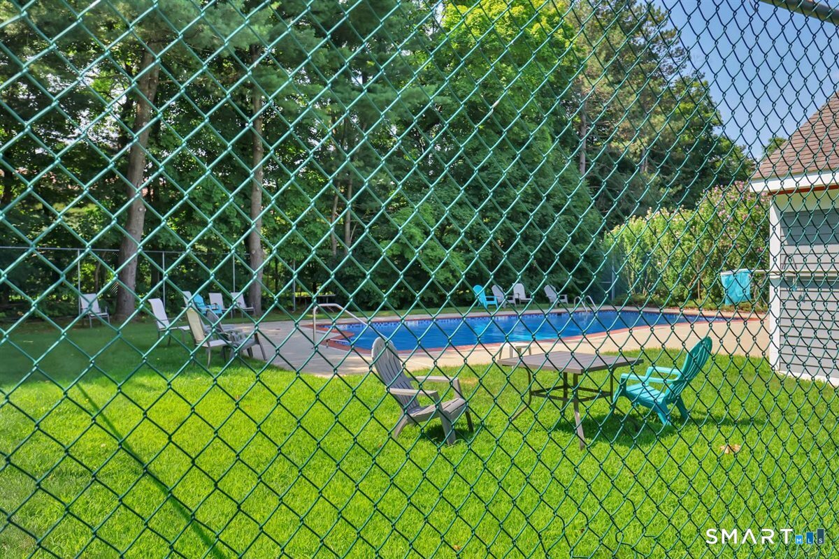 205 Oakland Street Manchester CT 06042