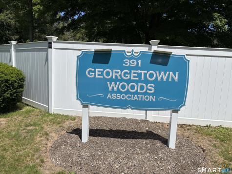 391 Main Street Deep River CT 06417