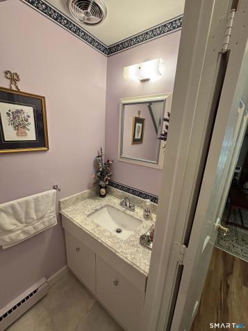 391 Main Street Deep River CT 06417
