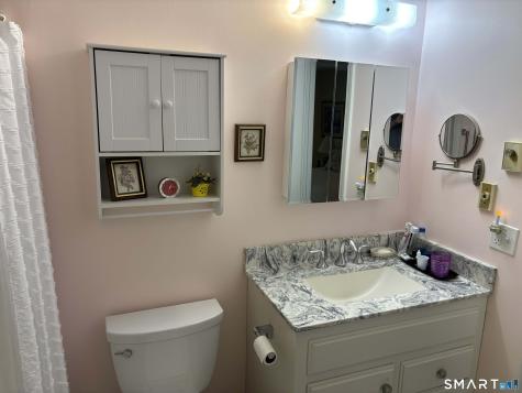 391 Main Street Deep River CT 06417