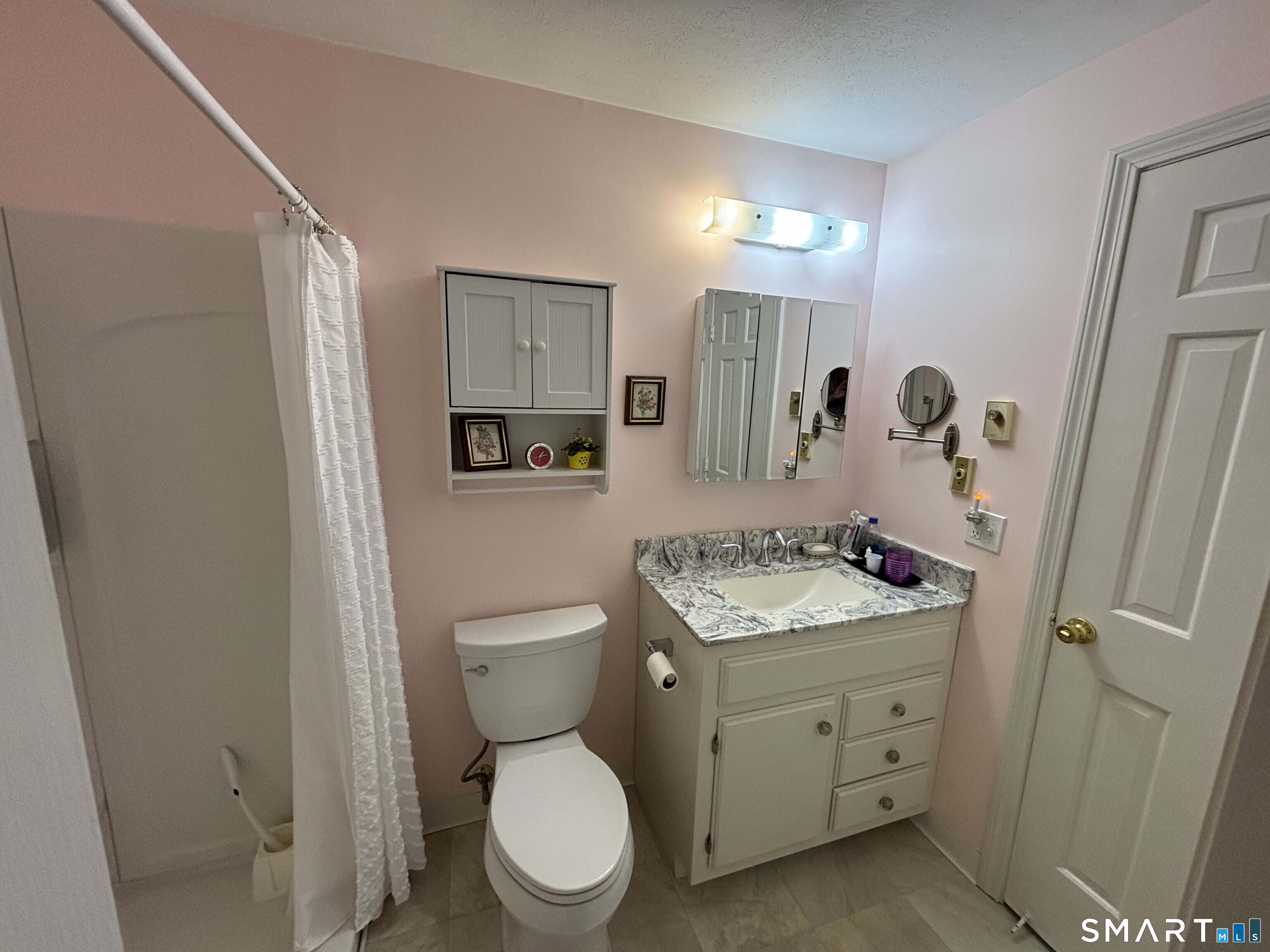 391 Main Street Deep River CT 06417