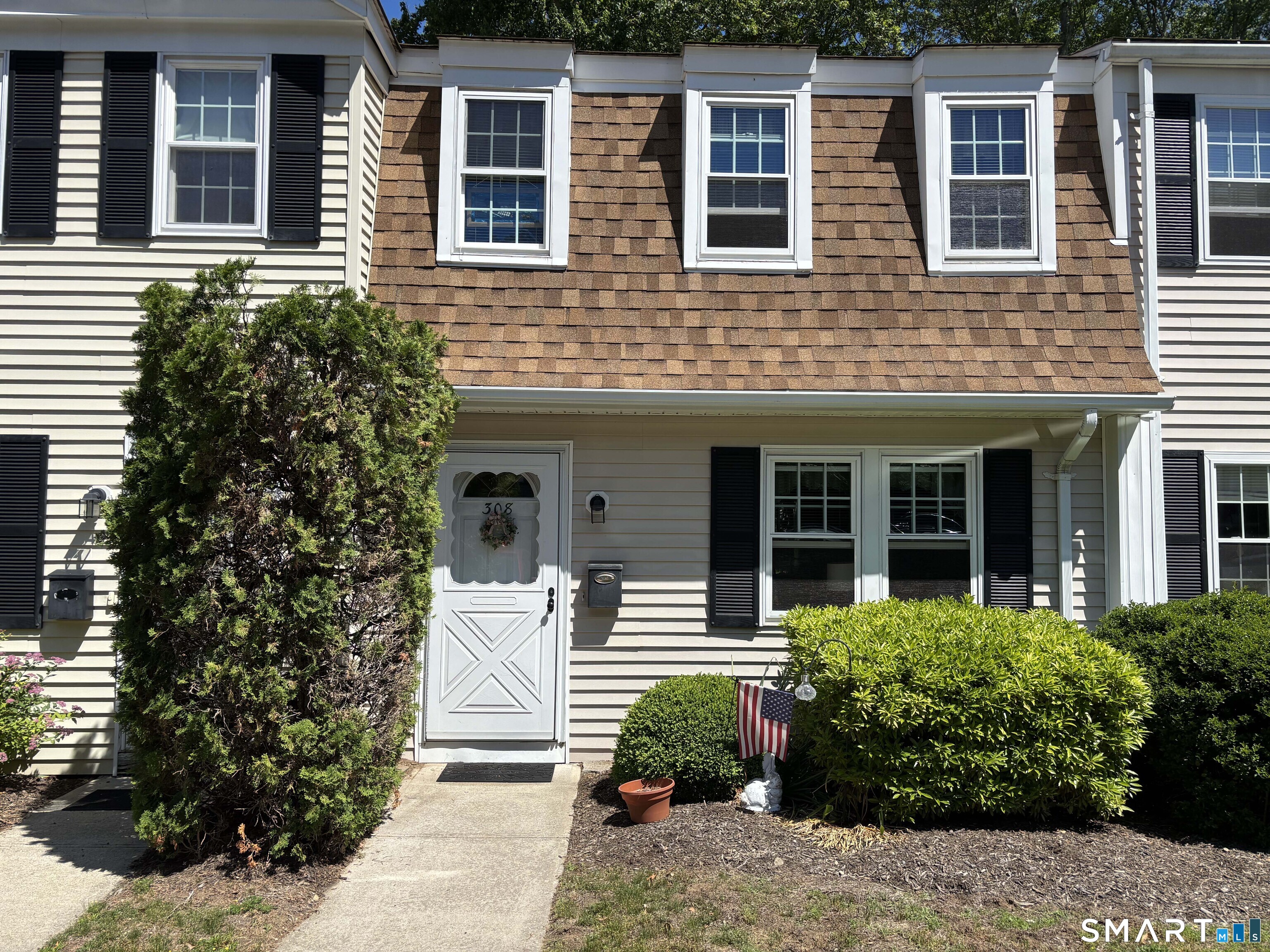 391 Main Street Deep River CT 06417