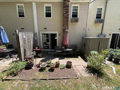 391 Main Street Deep River CT 06417
