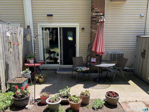391 Main Street Deep River CT 06417