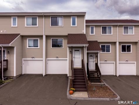 306 Monticello Drive Branford CT 06405