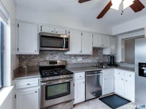 306 Monticello Drive Branford CT 06405