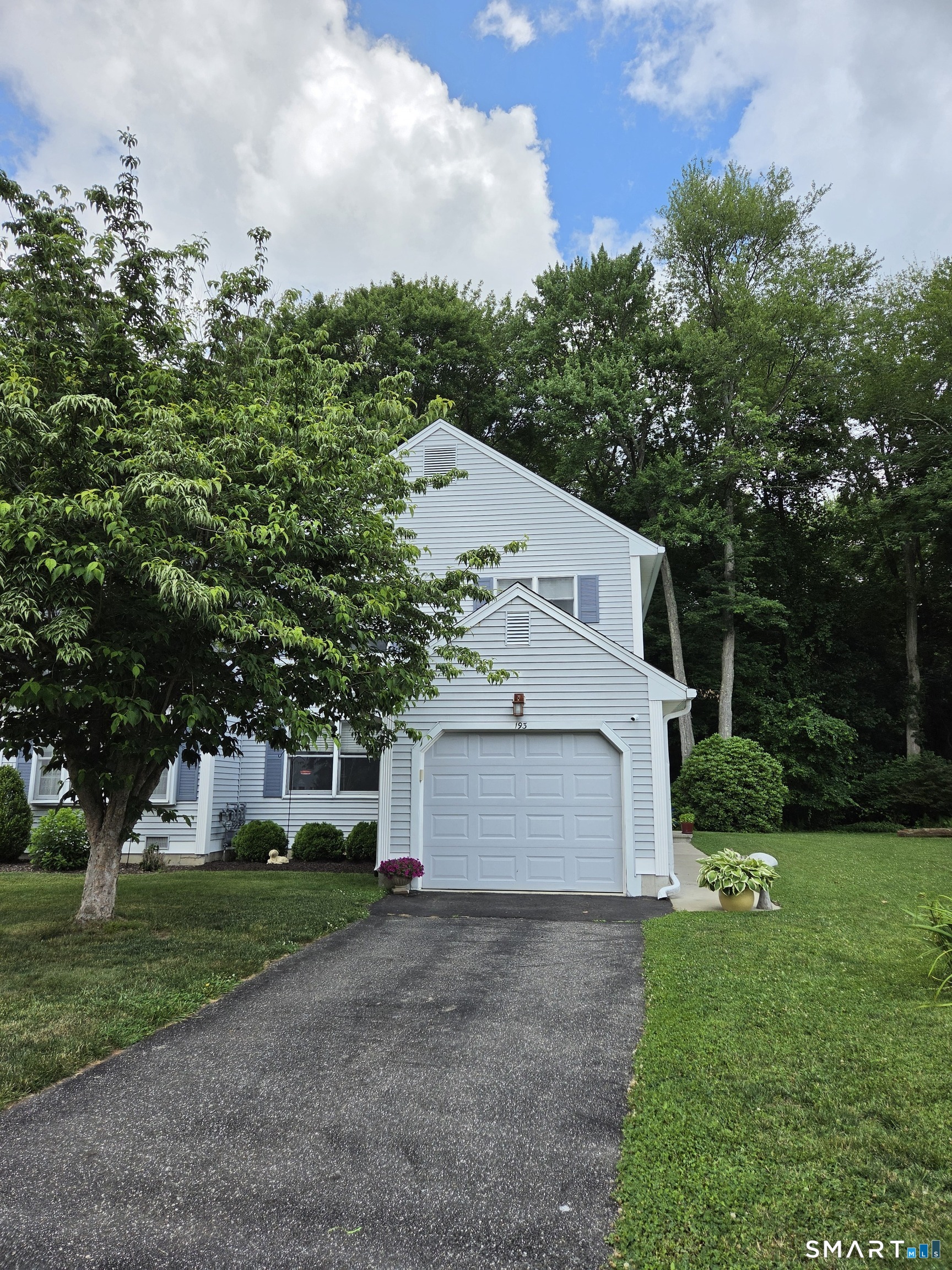 193 Deer Run Trail Manchester CT 06042