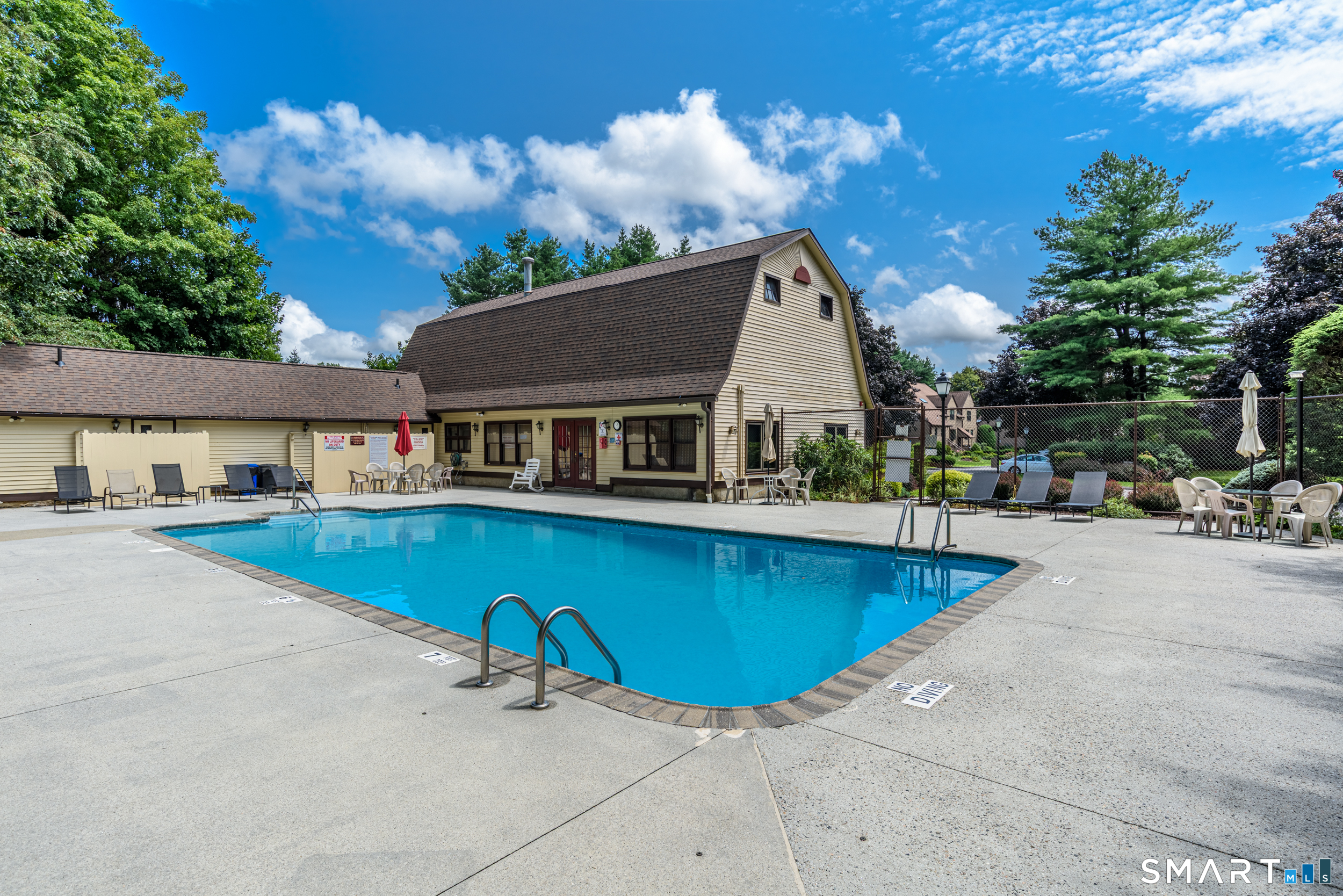 10 Stillmeadow Circle Monroe CT 06468