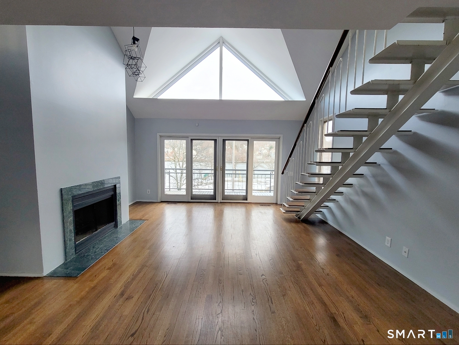 2 Front Street New Haven CT 06513