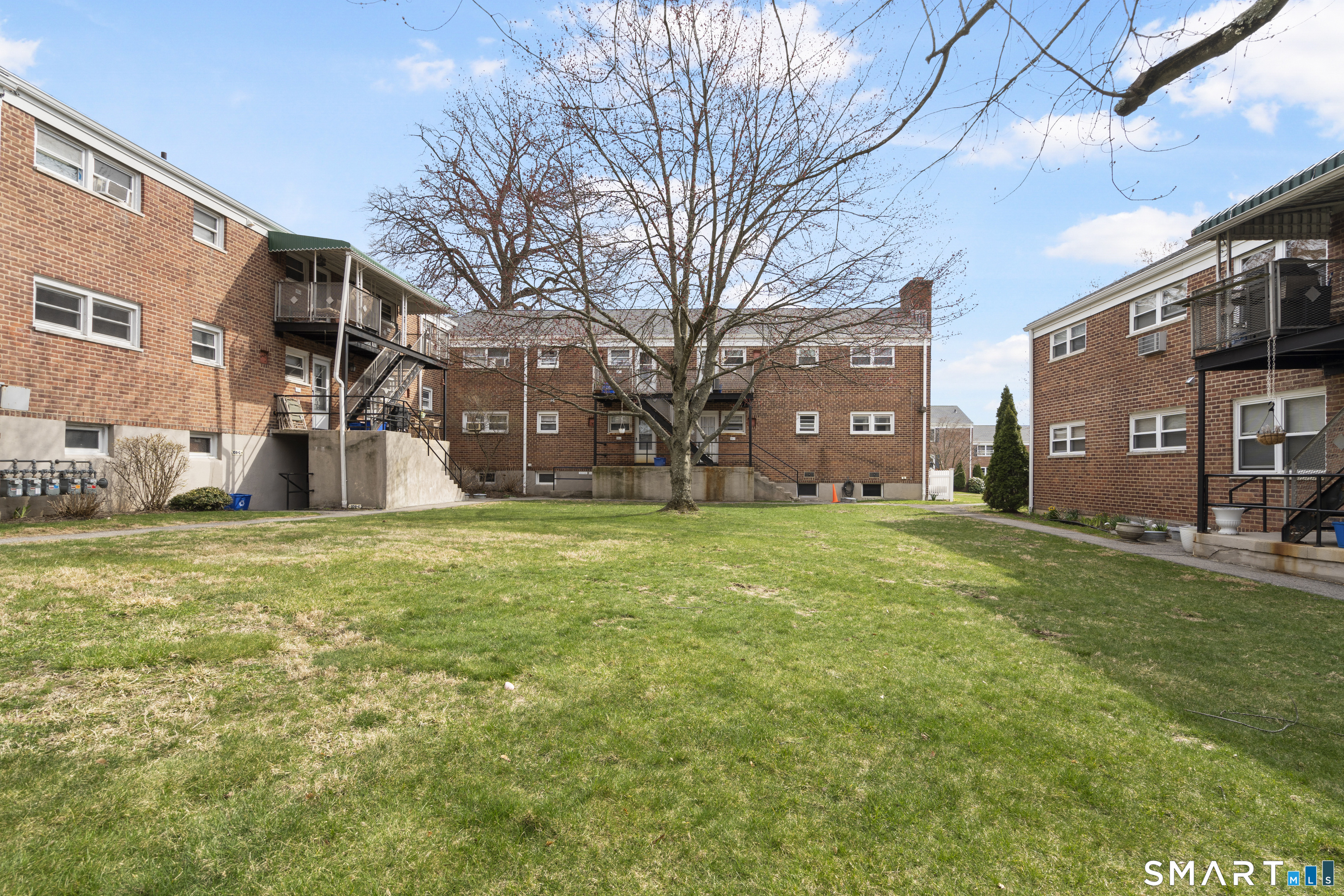 104 Strawberry Hill Avenue Stamford CT 06902