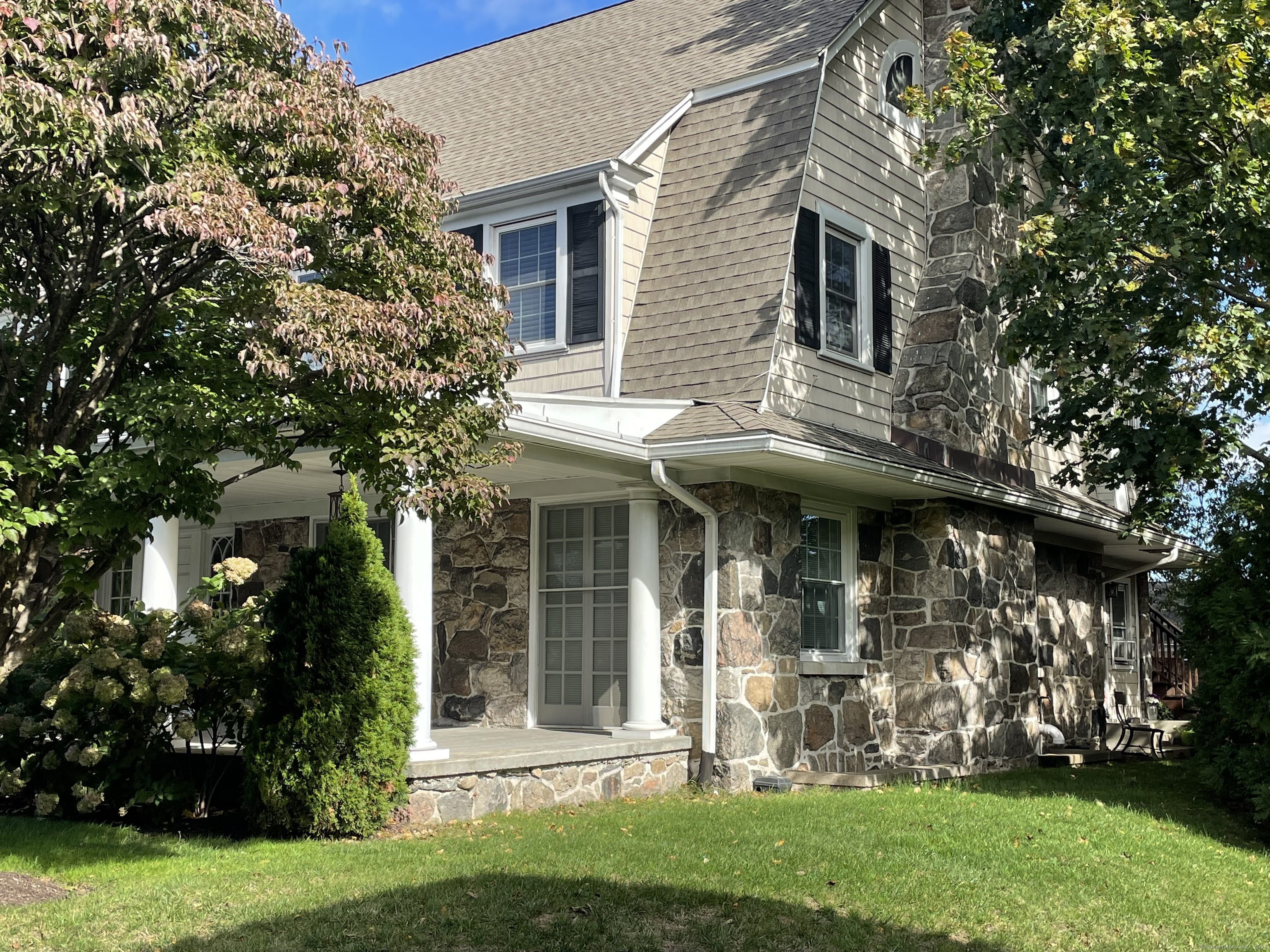 151 Courtland Avenue Stamford CT 06902