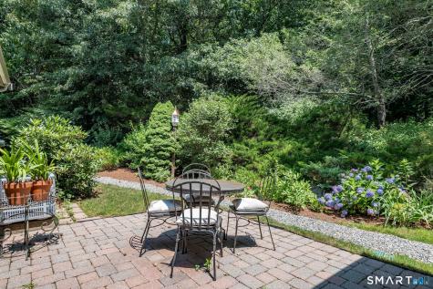 40 Hampshire Road Madison CT 06443