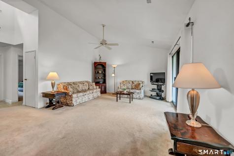 32 Lawson Lane Ridgefield CT 06877